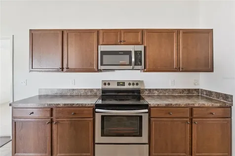140 Solis Drive Winter Haven FL 33880