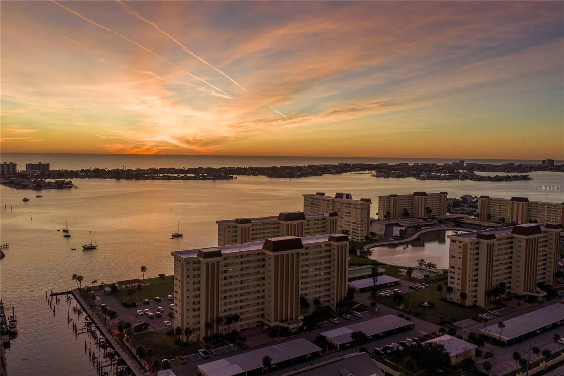 4525 Cove Circle St Petersburg FL 33708