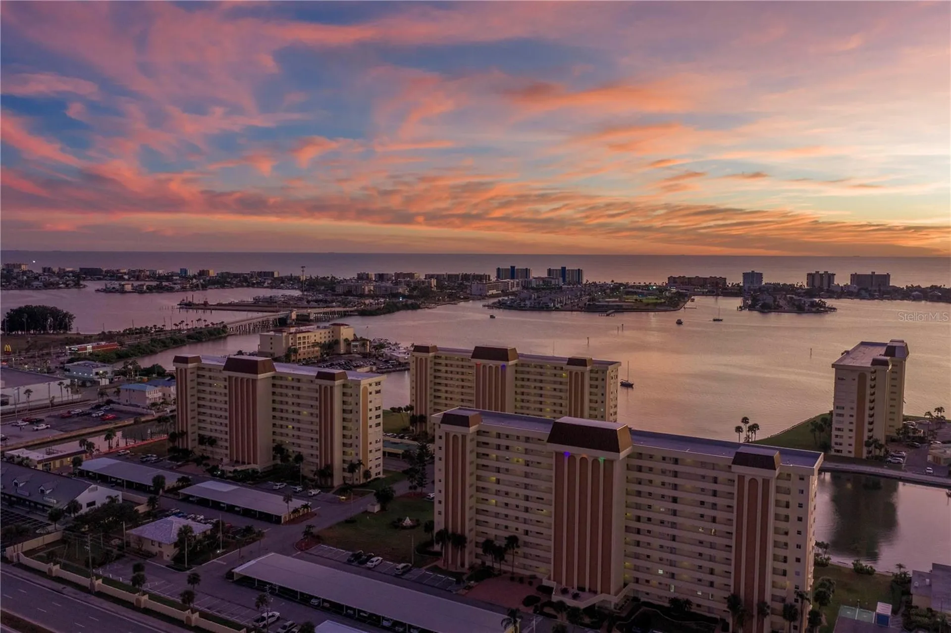 4525 Cove Circle St Petersburg FL 33708