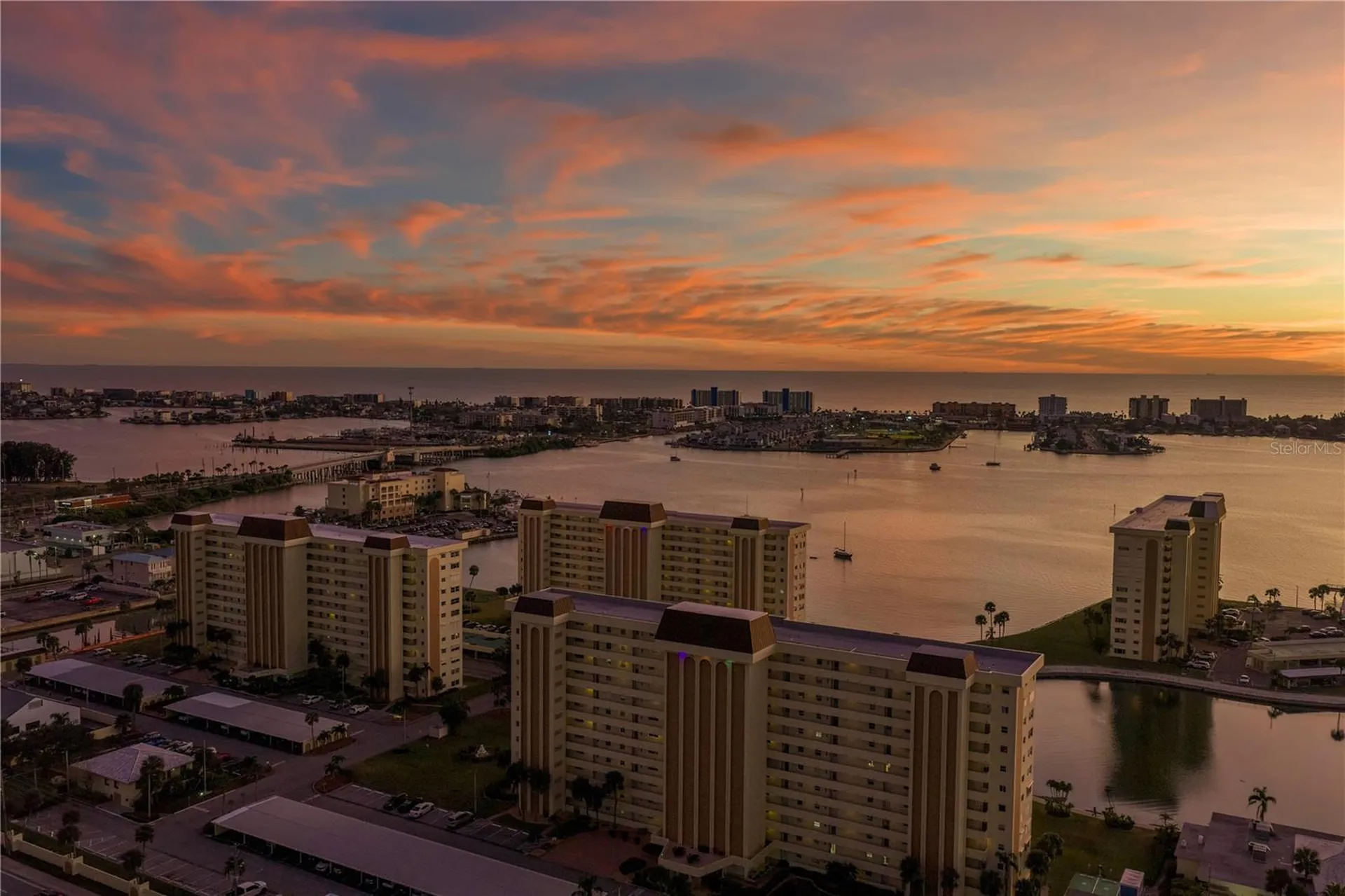 4525 Cove Circle St Petersburg FL 33708