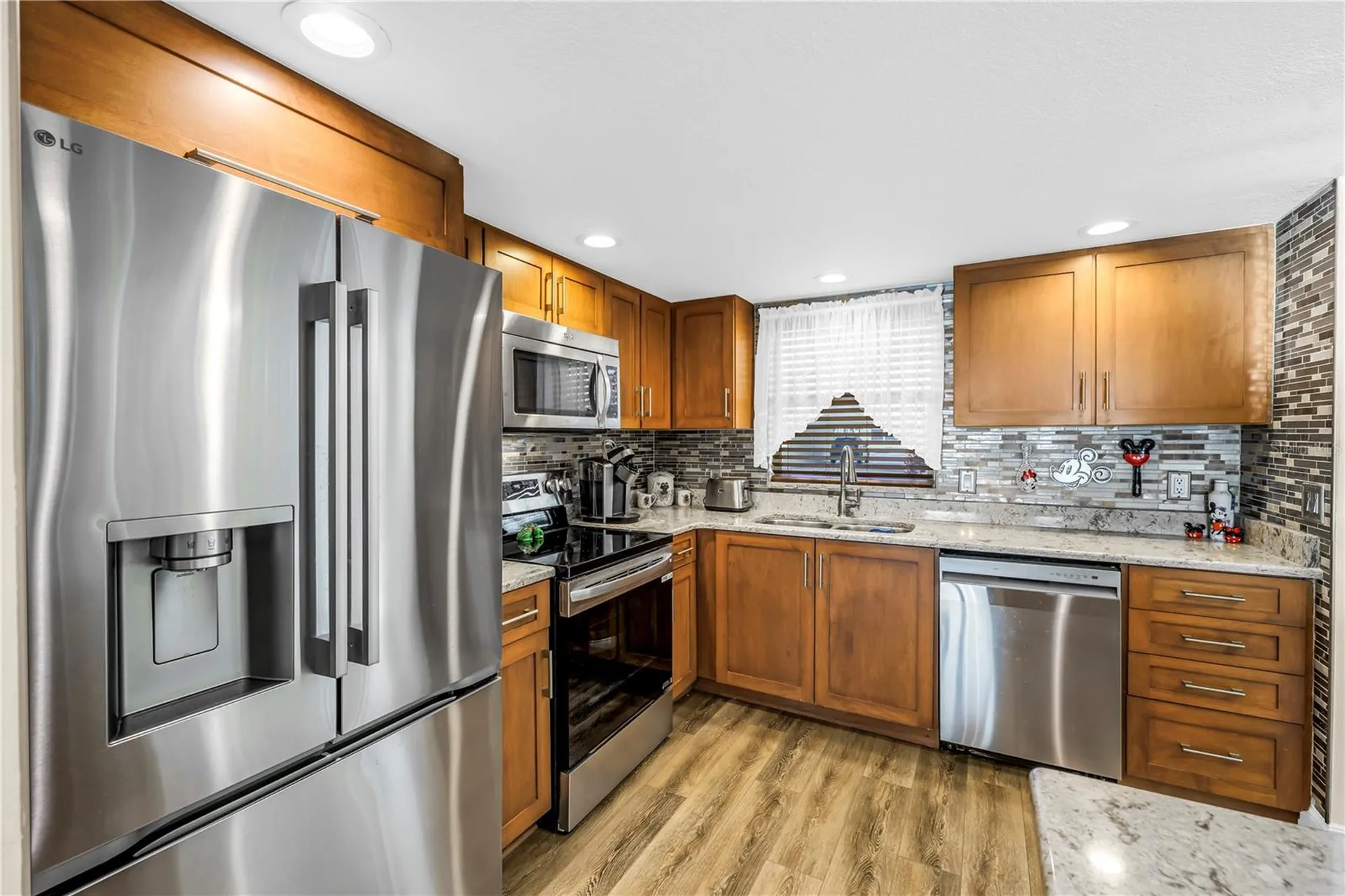 4525 Cove Circle St Petersburg FL 33708