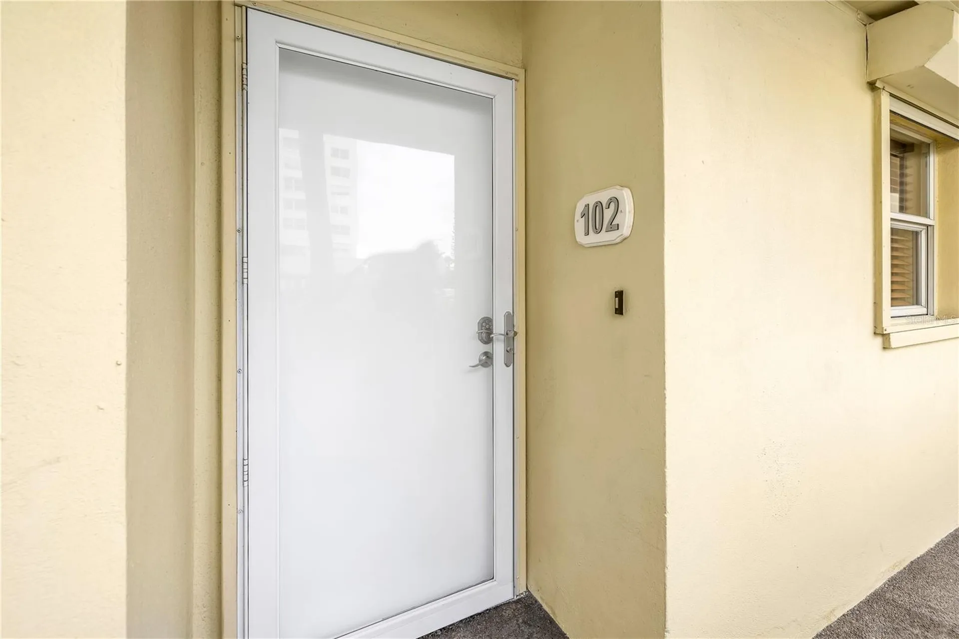 4525 Cove Circle St Petersburg FL 33708