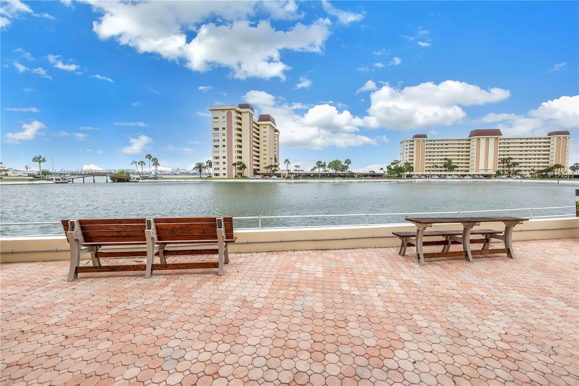 4525 Cove Circle St Petersburg FL 33708