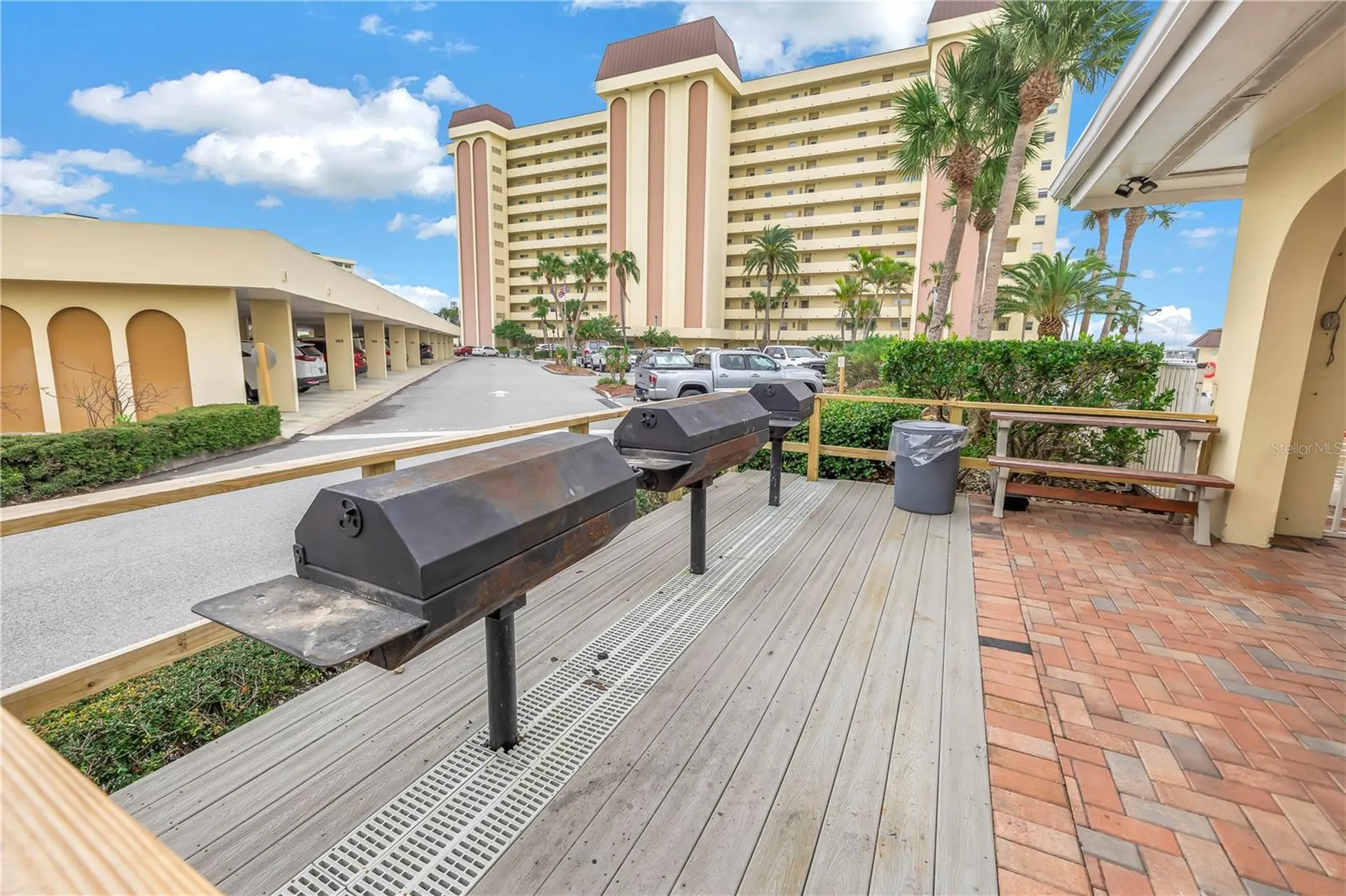 4525 Cove Circle St Petersburg FL 33708