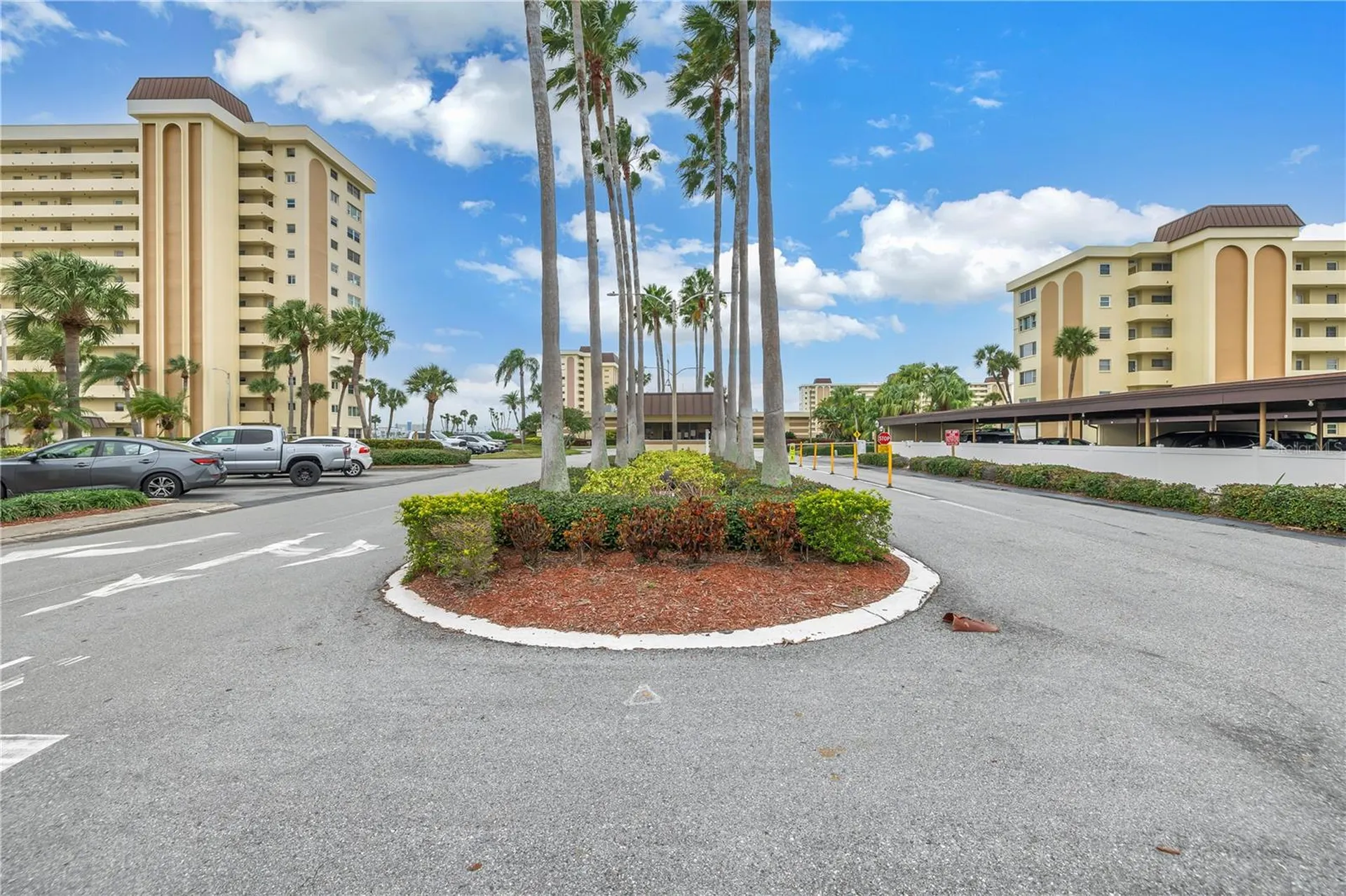 4525 Cove Circle St Petersburg FL 33708