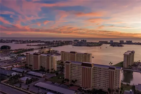 4525 Cove Circle St Petersburg FL 33708