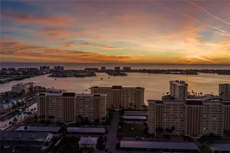 4525 Cove Circle St Petersburg FL 33708