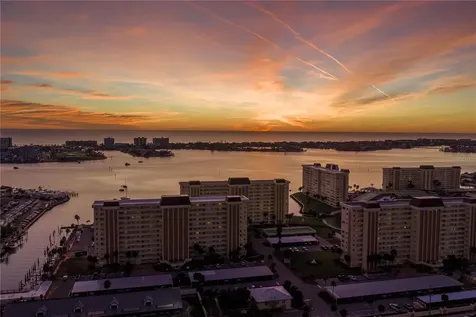 4525 Cove Circle St Petersburg FL 33708