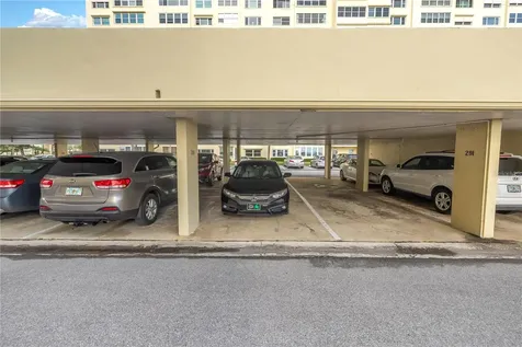 4525 Cove Circle St Petersburg FL 33708