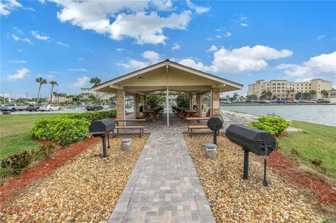 4525 Cove Circle St Petersburg FL 33708