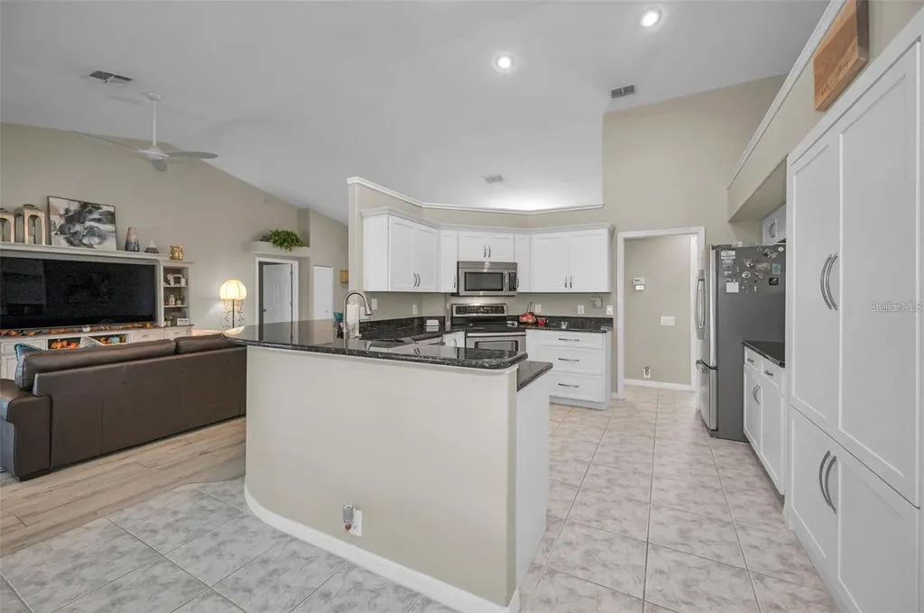 8319 Coral Creek Loop Hudson FL 34667
