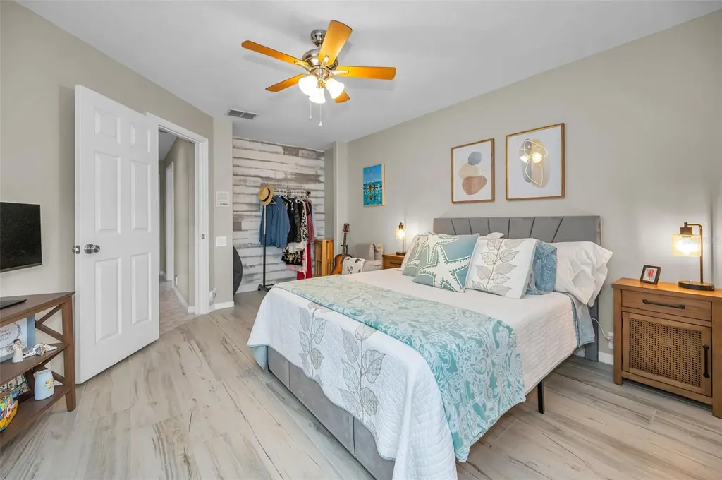 8319 Coral Creek Loop Hudson FL 34667