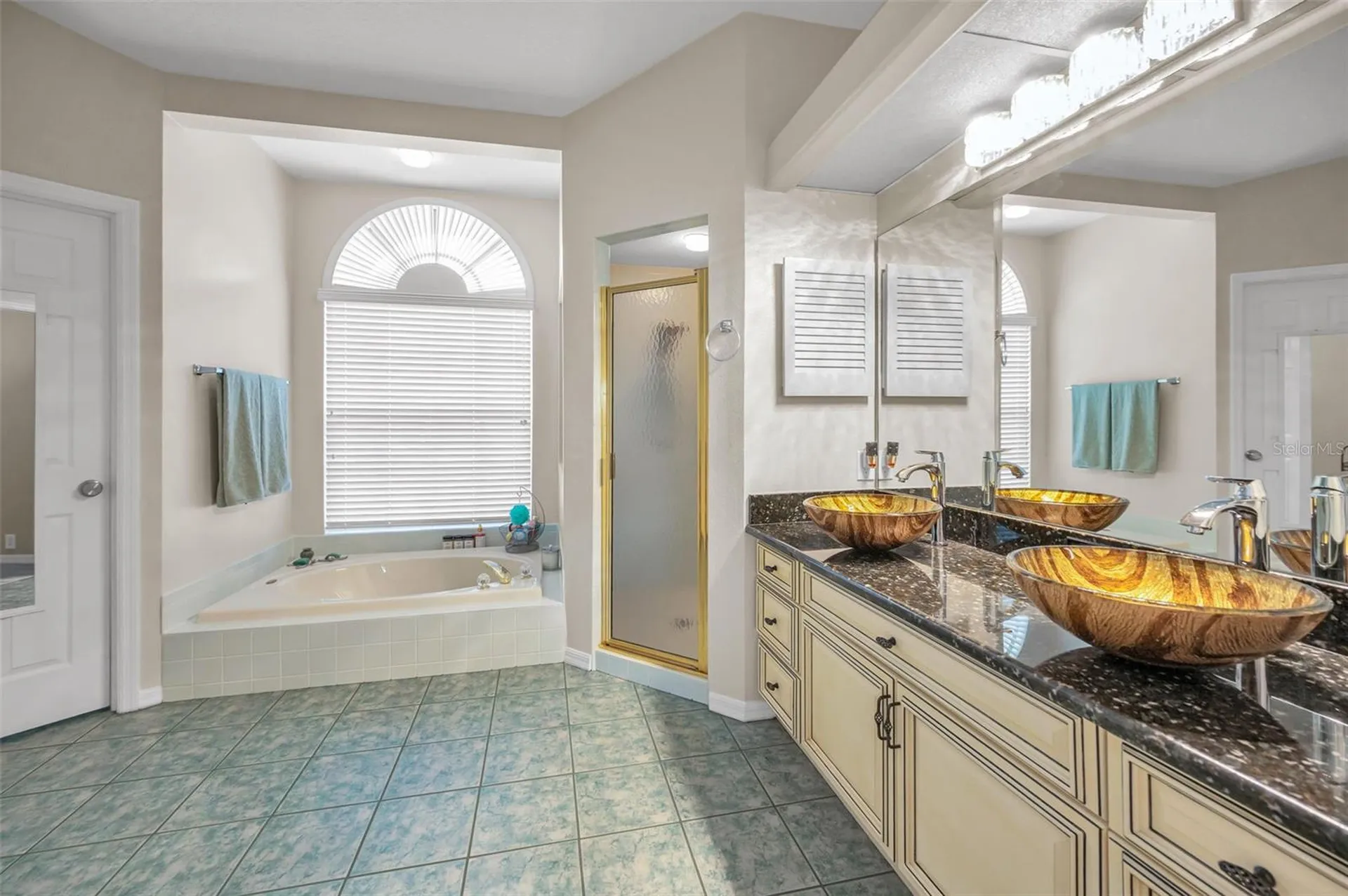 8319 Coral Creek Loop Hudson FL 34667