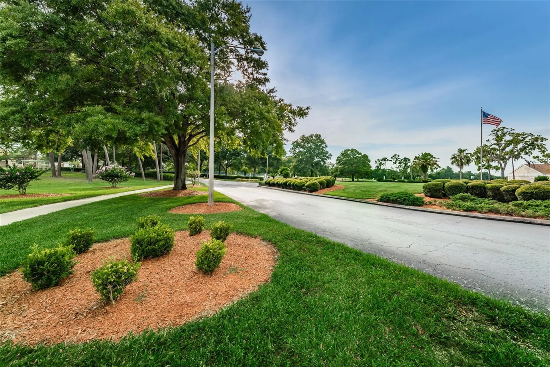 8319 Coral Creek Loop Hudson FL 34667