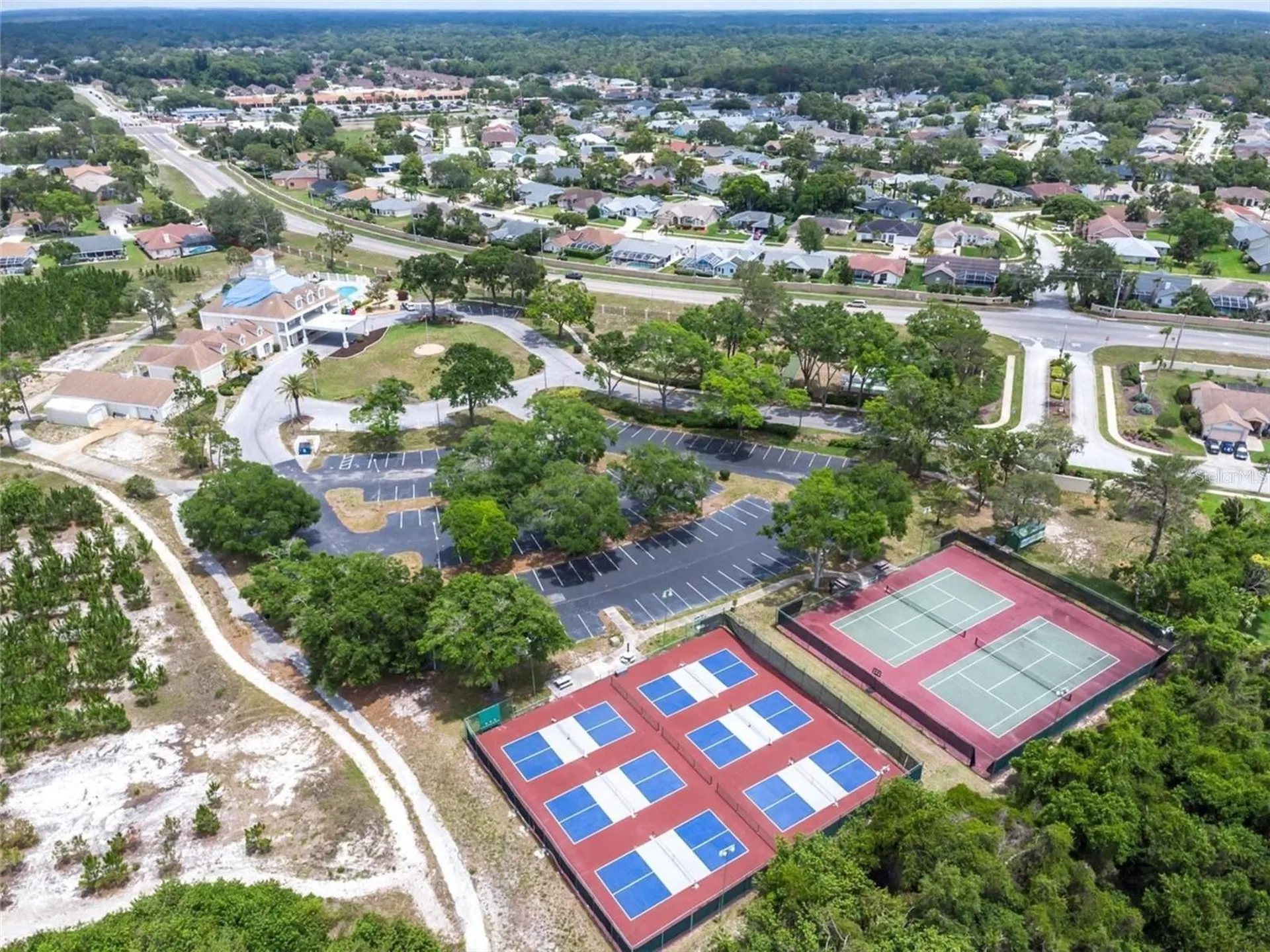 8319 Coral Creek Loop Hudson FL 34667
