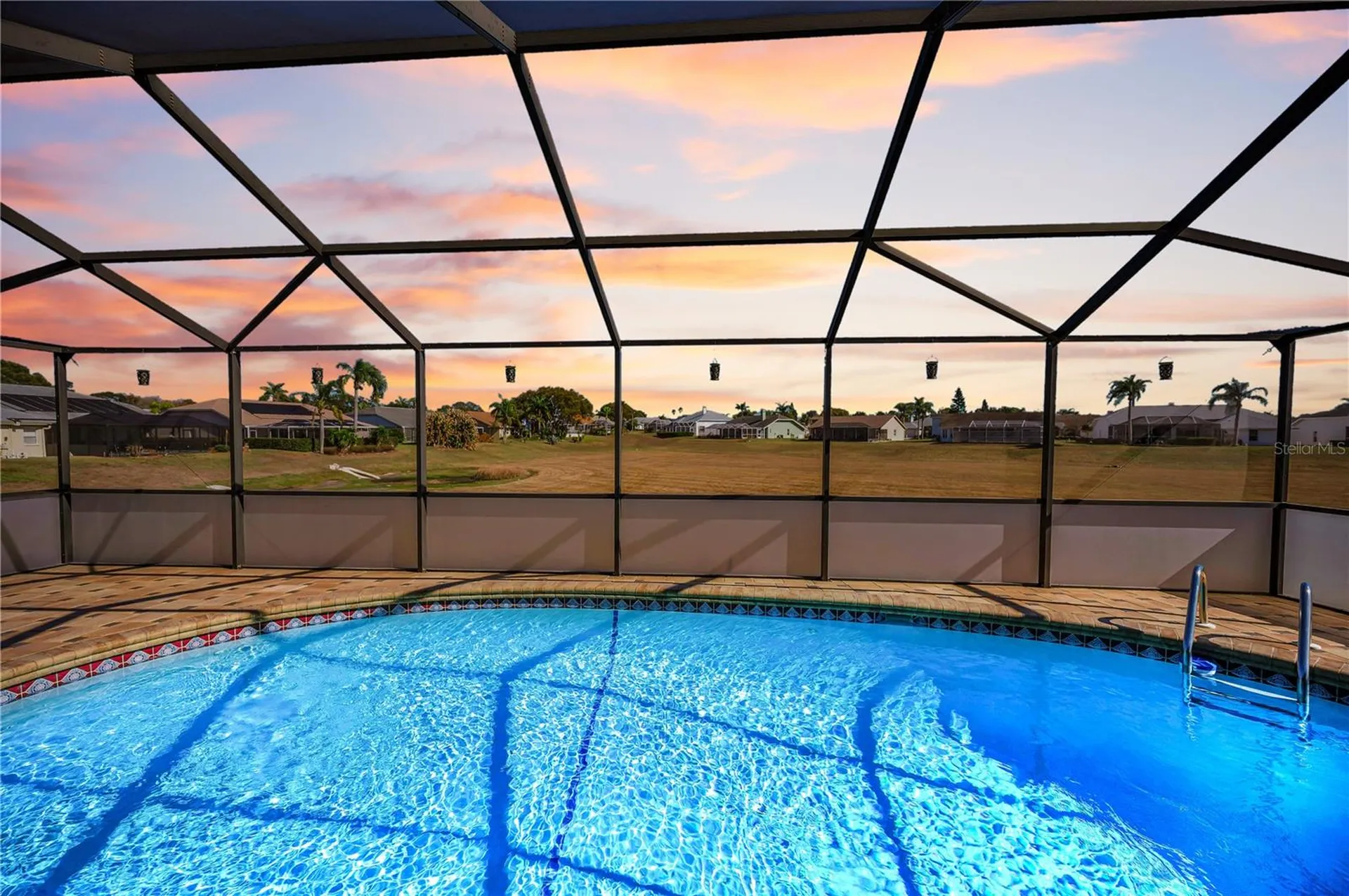 8319 Coral Creek Loop Hudson FL 34667