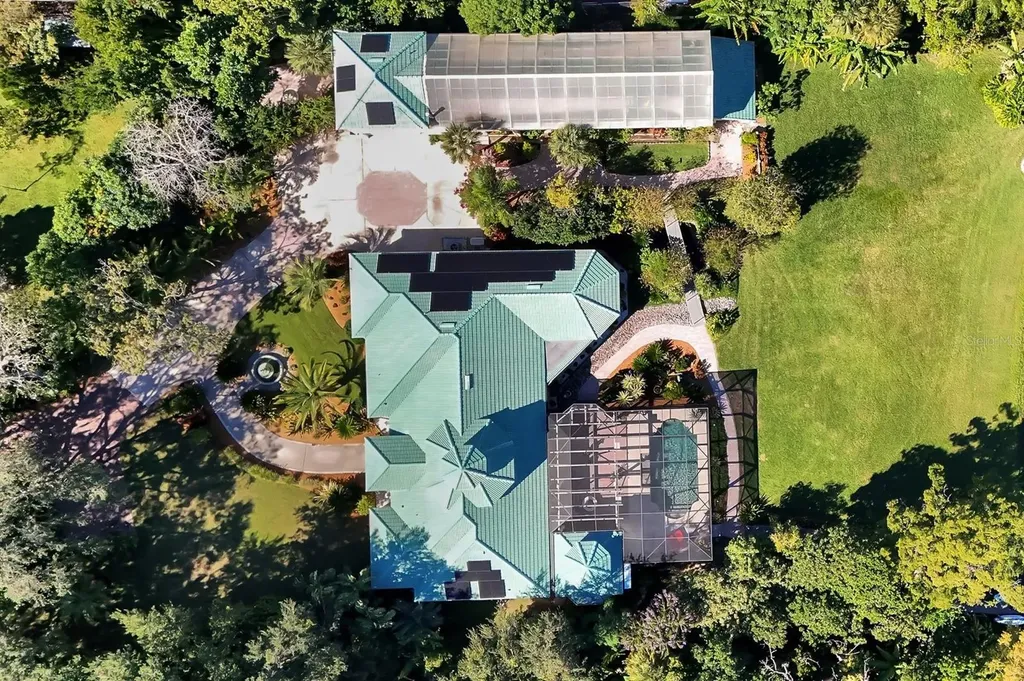 4209 Lake Lockhart Drive Orlando FL 32810