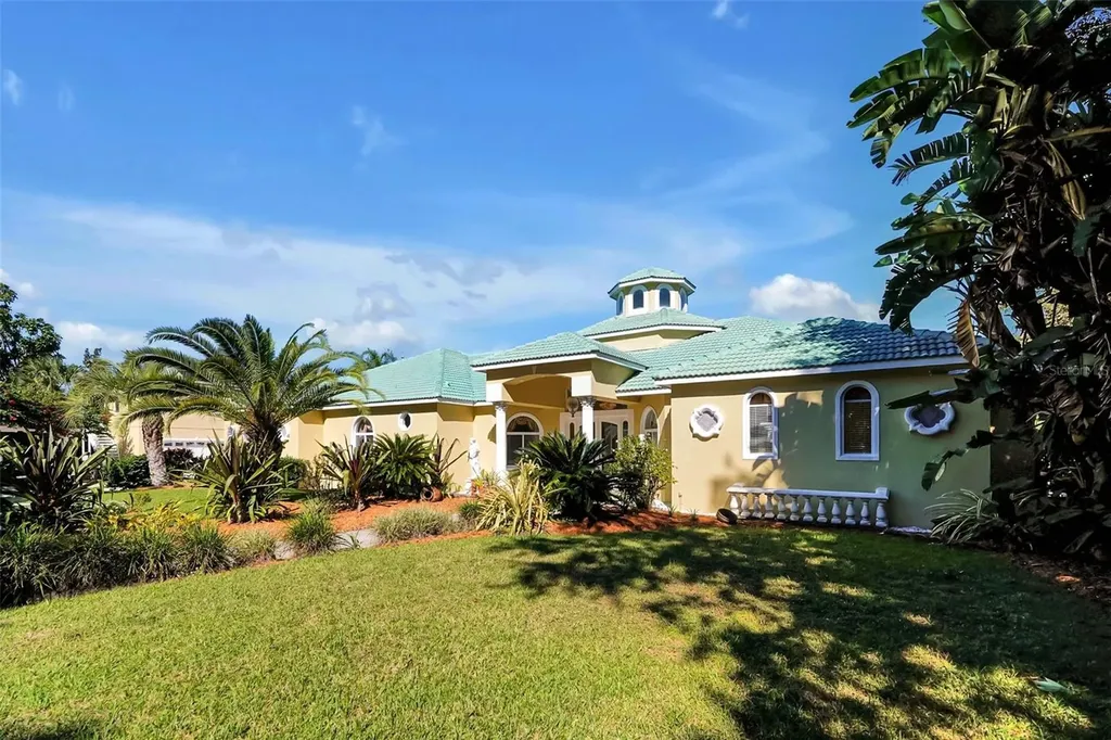 4209 Lake Lockhart Drive Orlando FL 32810