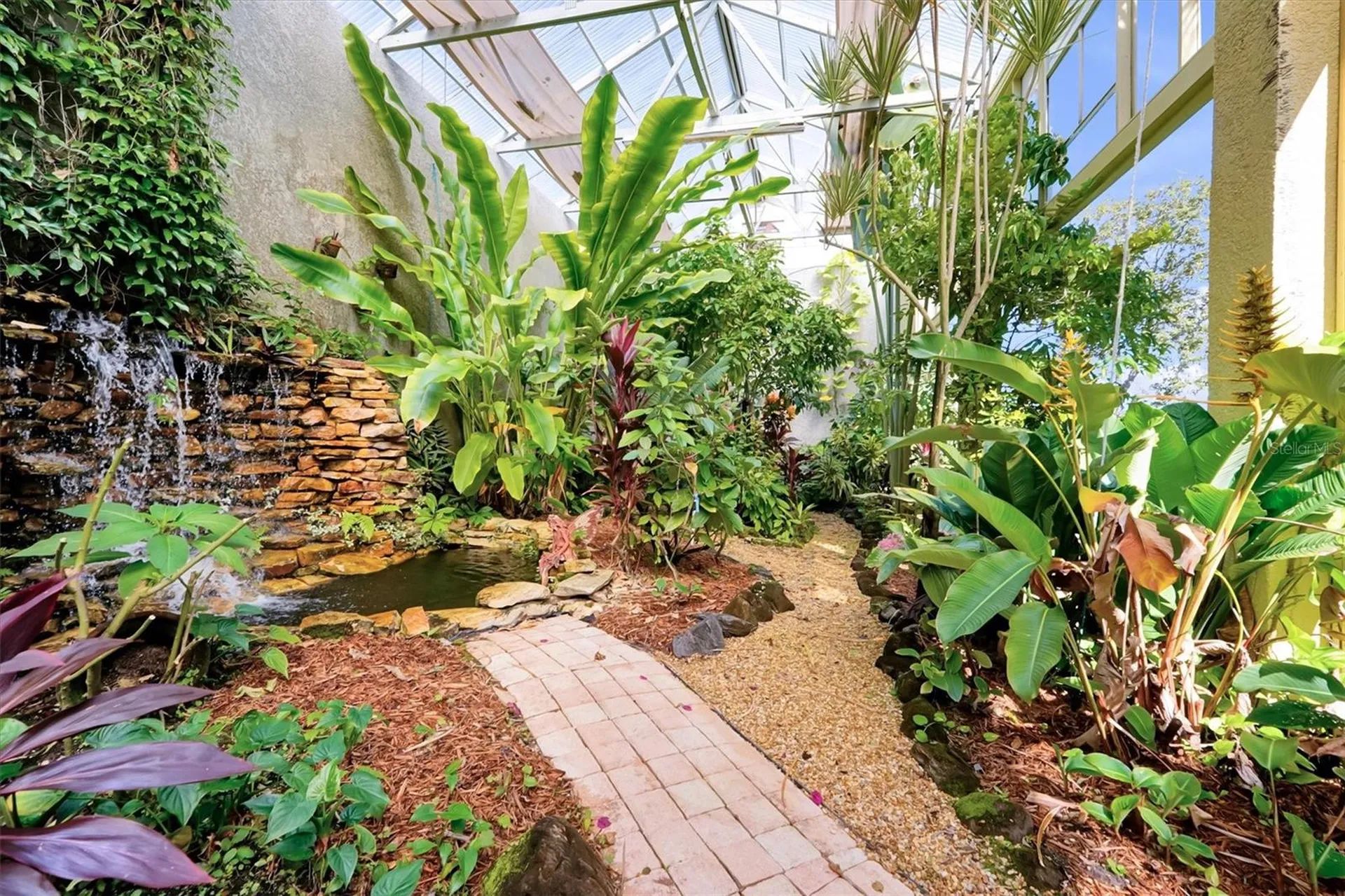 4209 Lake Lockhart Drive Orlando FL 32810