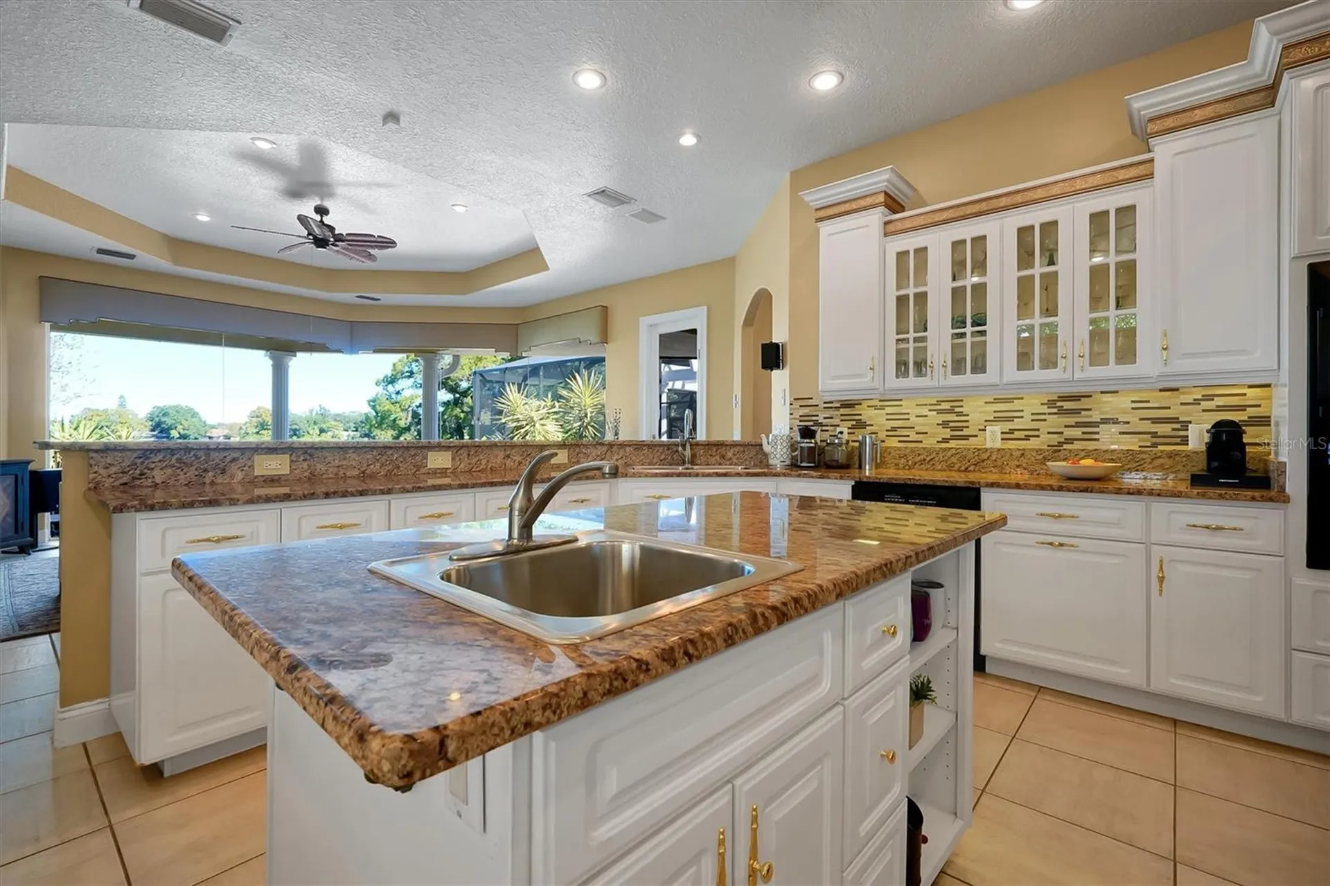 4209 Lake Lockhart Drive Orlando FL 32810