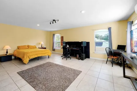 4209 Lake Lockhart Drive Orlando FL 32810