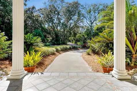 4209 Lake Lockhart Drive Orlando FL 32810