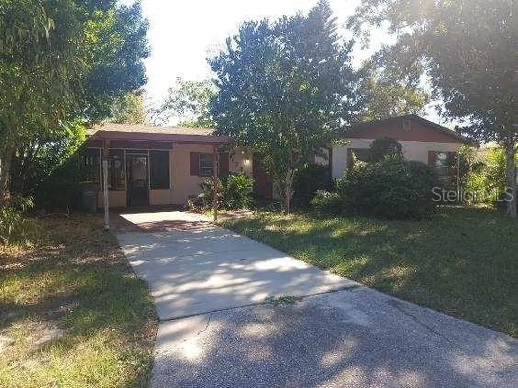 1734 Moose Drive Lakeland FL 33801