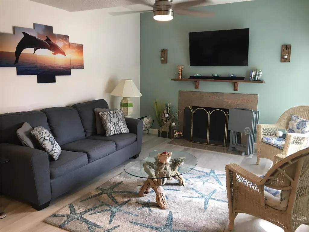 317 Rex Place Madeira Beach FL 33708