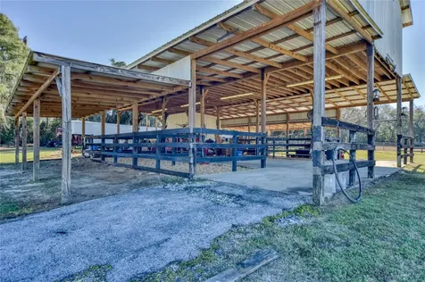 2198 W Highway 329 Citra FL 32113
