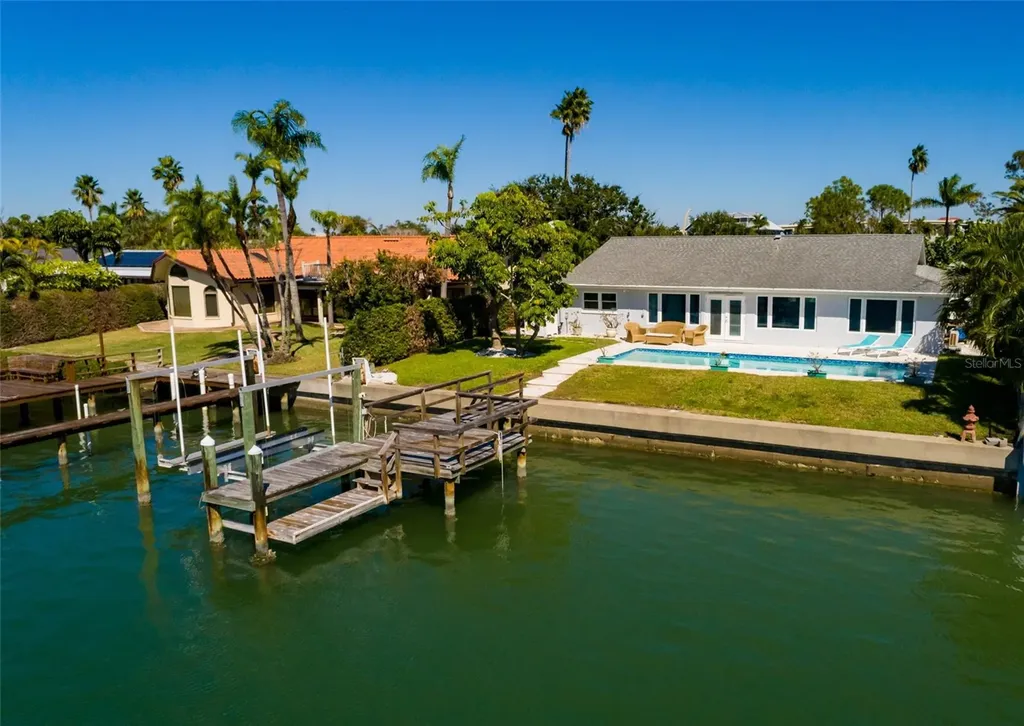 231 S Julia Circle St Pete Beach FL 33706