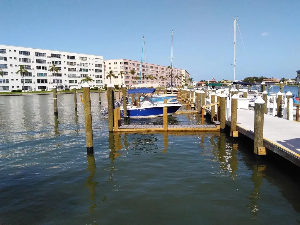 6060 Shore Boulevard S Gulfport FL 33707