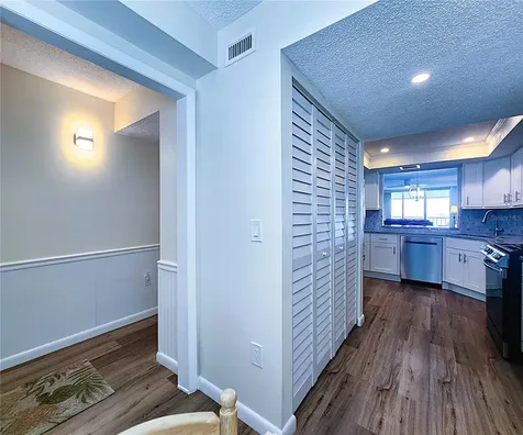 6060 Shore Boulevard S Gulfport FL 33707
