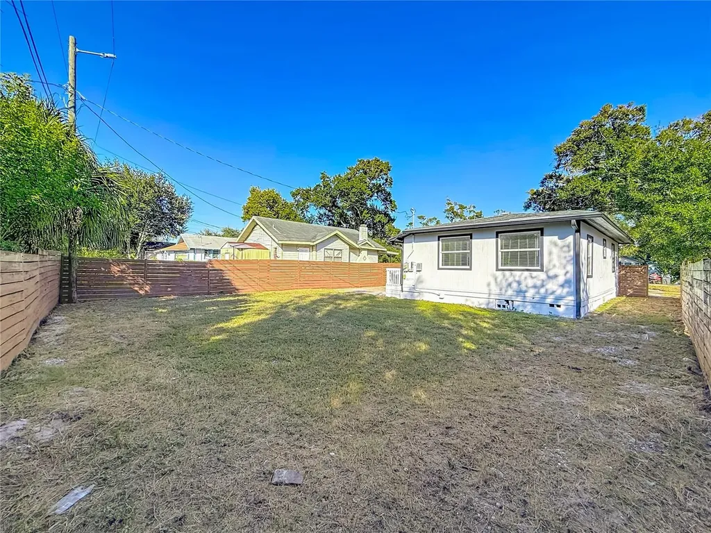 6532 30th Street N St Petersburg FL 33702