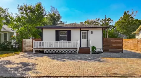 6532 30th Street N St Petersburg FL 33702