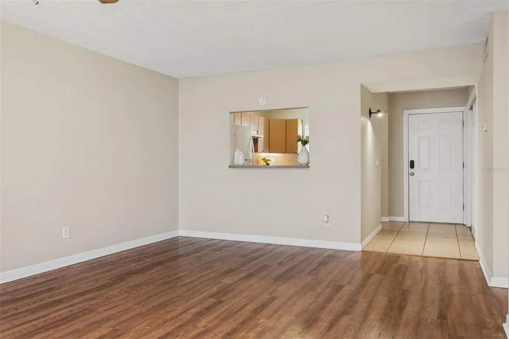 14421 Americana Circle Tampa FL 33613