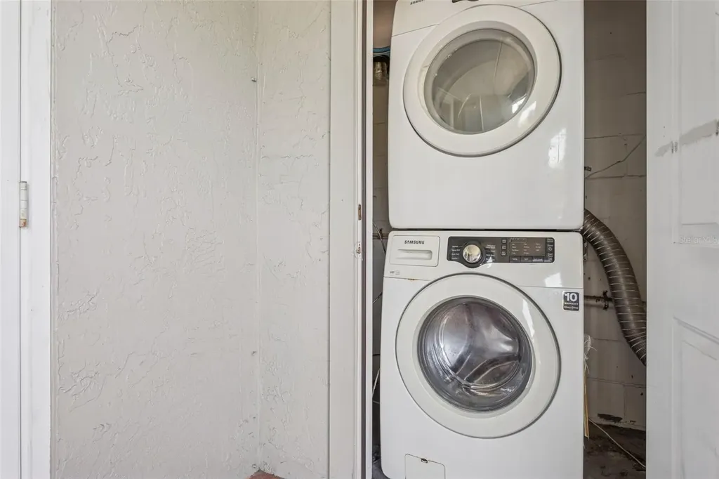 14421 Americana Circle Tampa FL 33613