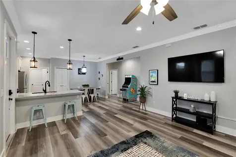 3002 E 38th Avenue Tampa FL 33610