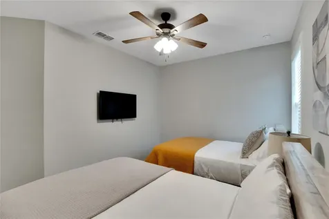 3002 E 38th Avenue Tampa FL 33610