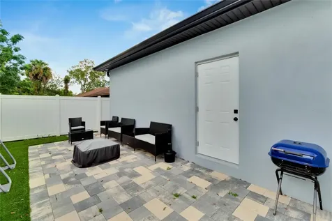 3002 E 38th Avenue Tampa FL 33610