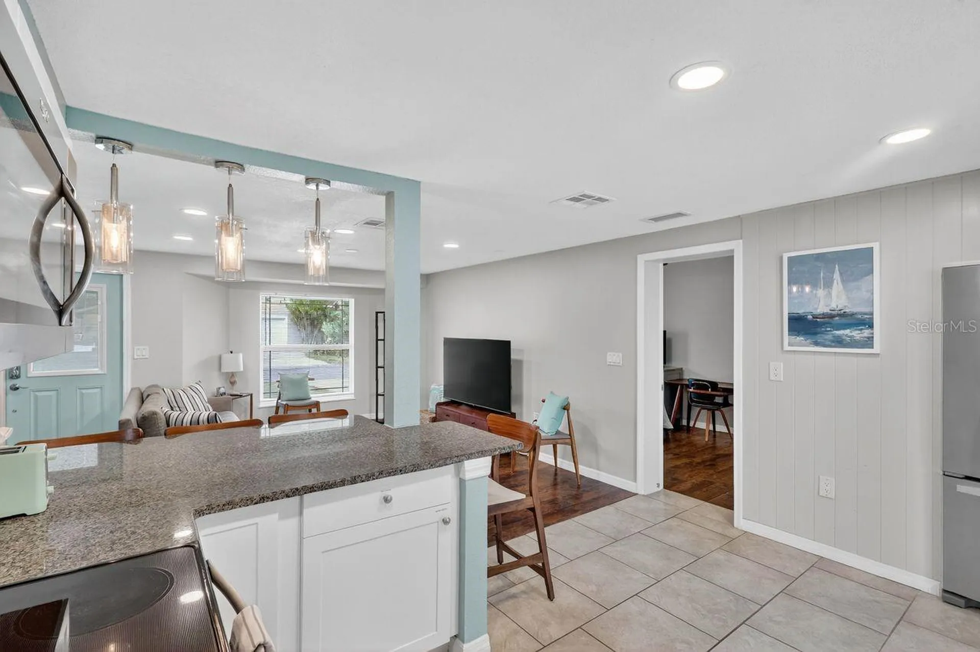 6320 Case Avenue Bradenton FL 34207