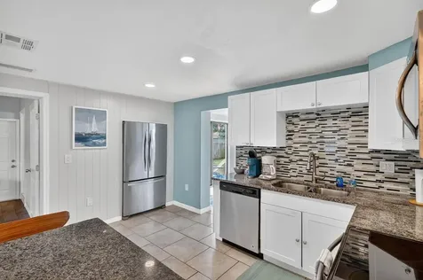 6320 Case Avenue Bradenton FL 34207
