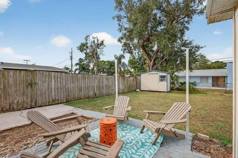 6320 Case Avenue Bradenton FL 34207