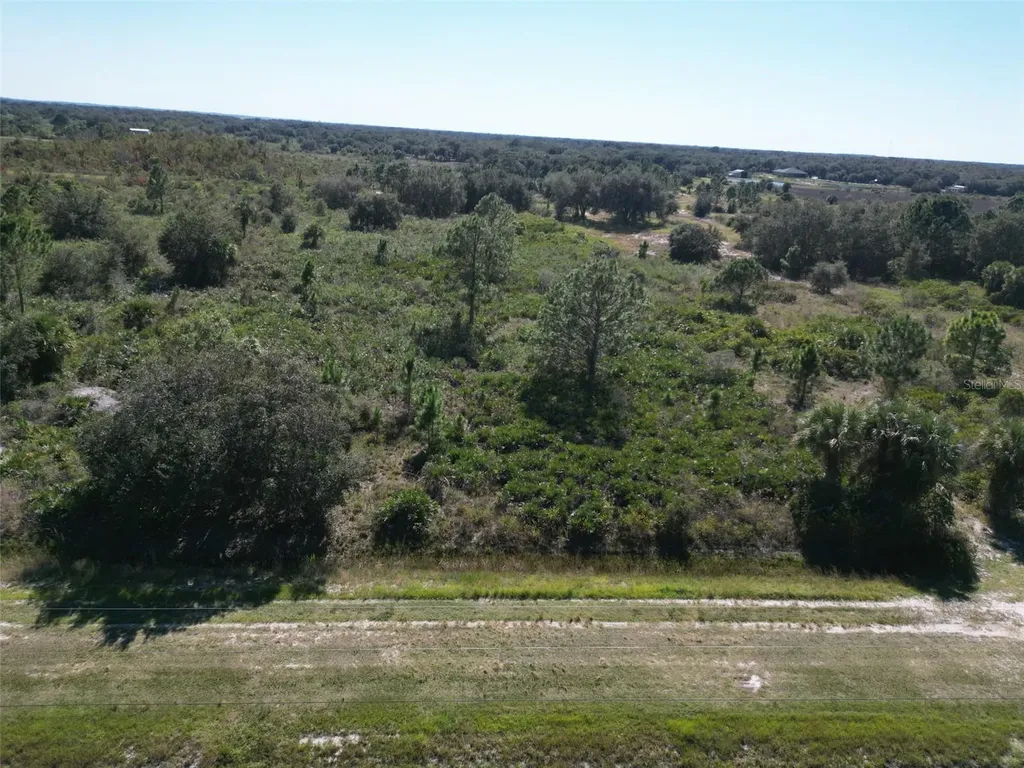 15031 NW 262nd Street Okeechobee FL 34972