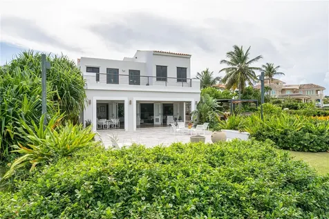 24-25 Harbour View Humacao PR 00791