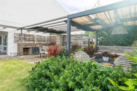 24-25 Harbour View Humacao PR 00791