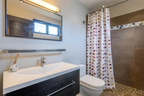 24-25 Harbour View Humacao PR 00791
