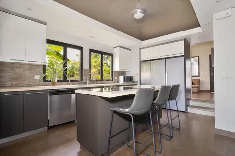 24-25 Harbour View Humacao PR 00791