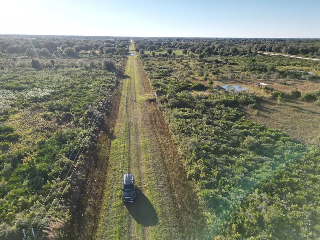 18937 NW 254th Street Okeechobee FL 34972