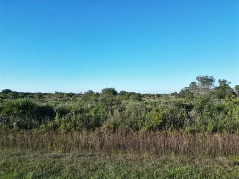 18937 NW 254th Street Okeechobee FL 34972