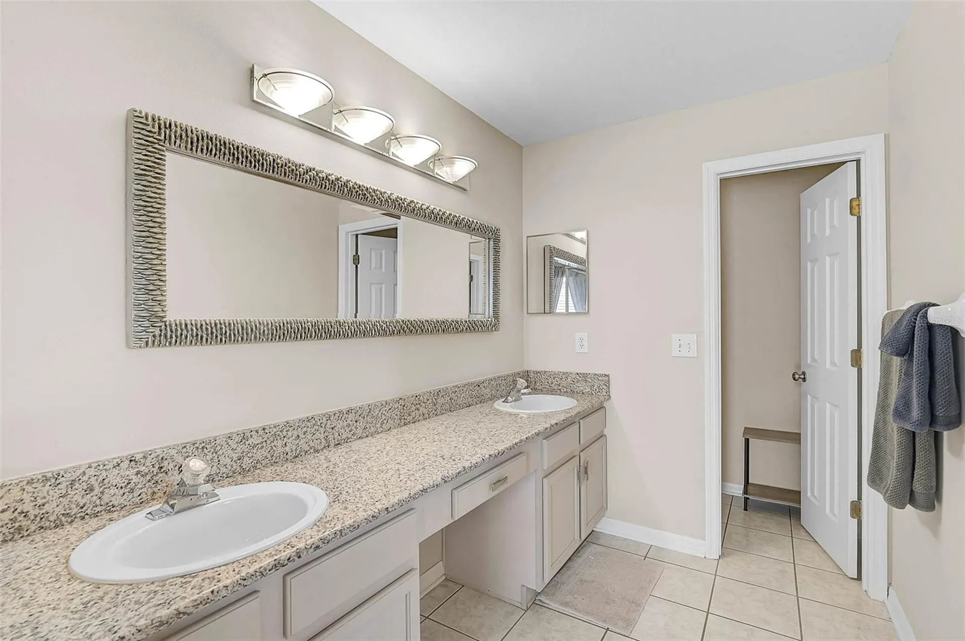 4640 Sanibel Way Bradenton FL 34203